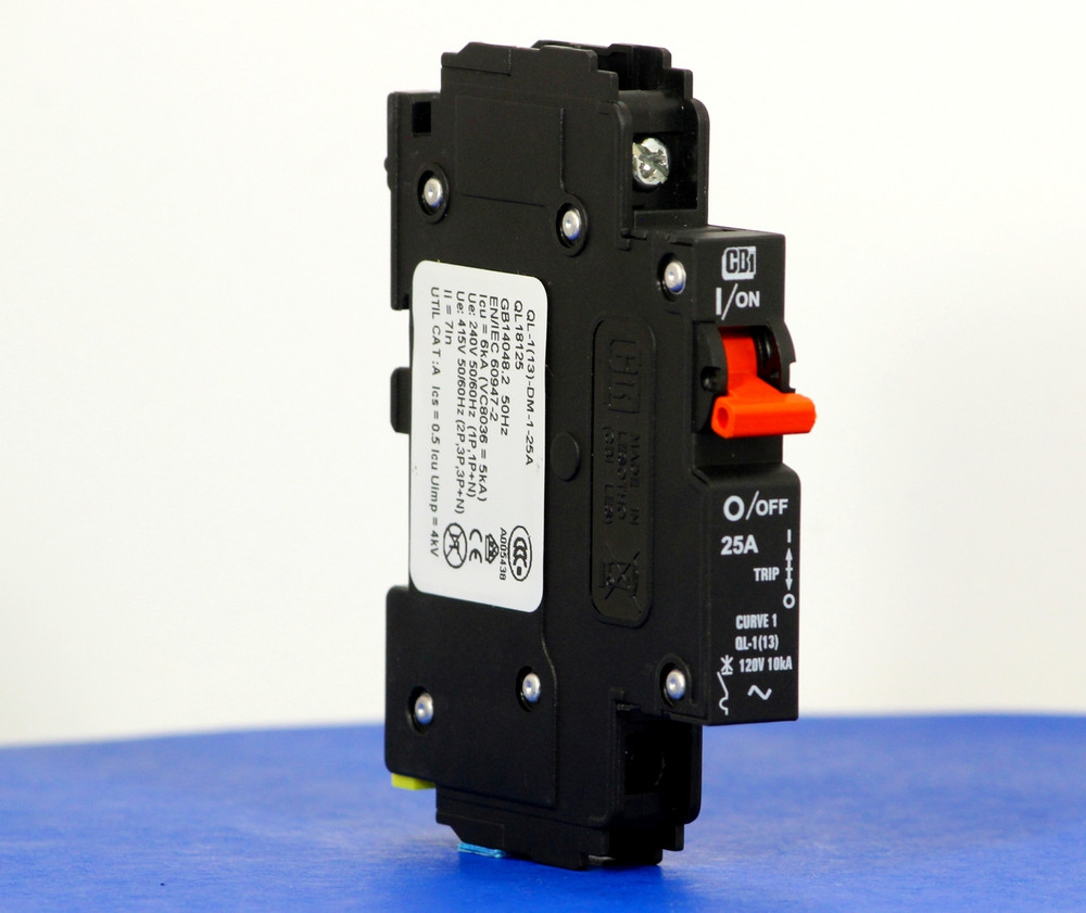 QL18125 (1 Pole, 25A, 120VAC; 240VAC, UL Listed (UL 489))