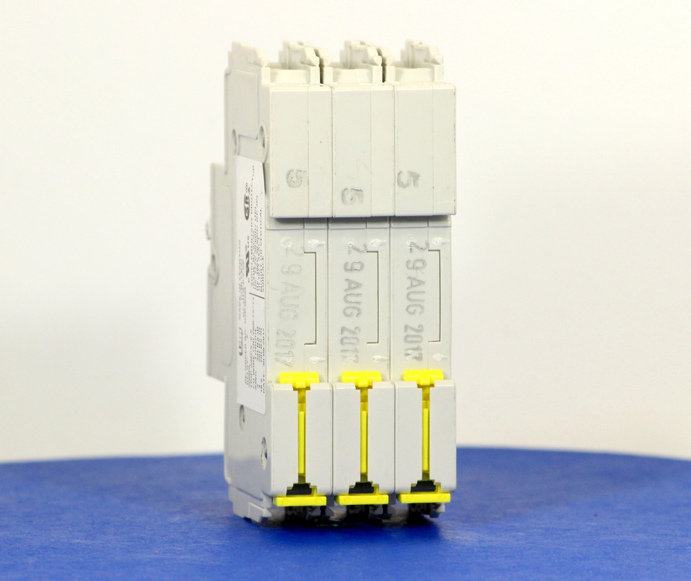 QZD38205 (3 Pole, 5A, 277/480VAC, UL Recognized (UL 1077))