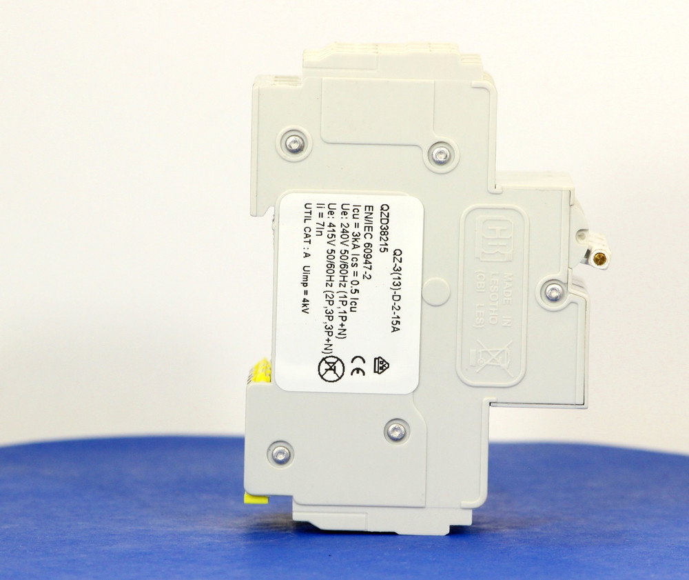 QZD38215 (3 Pole, 15A, 277/480VAC, UL Recognized (UL 1077))