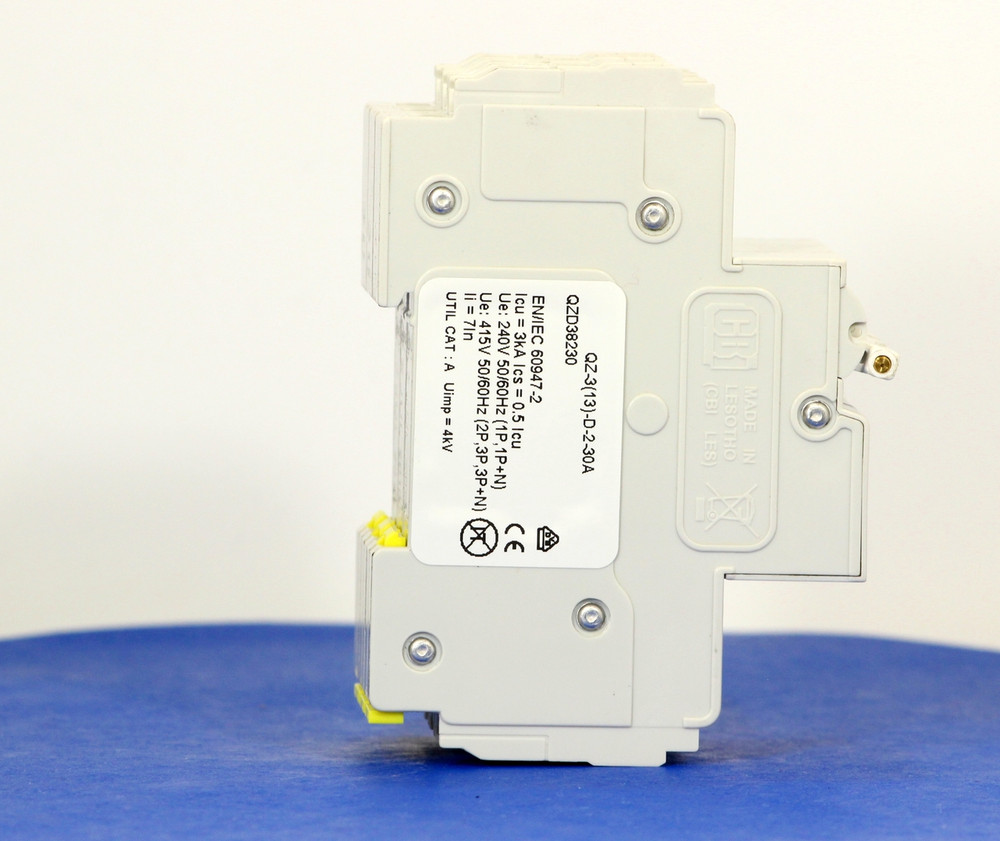 QZD38230 (3 Pole, 30A, 277/480VAC, UL Recognized (UL 1077))