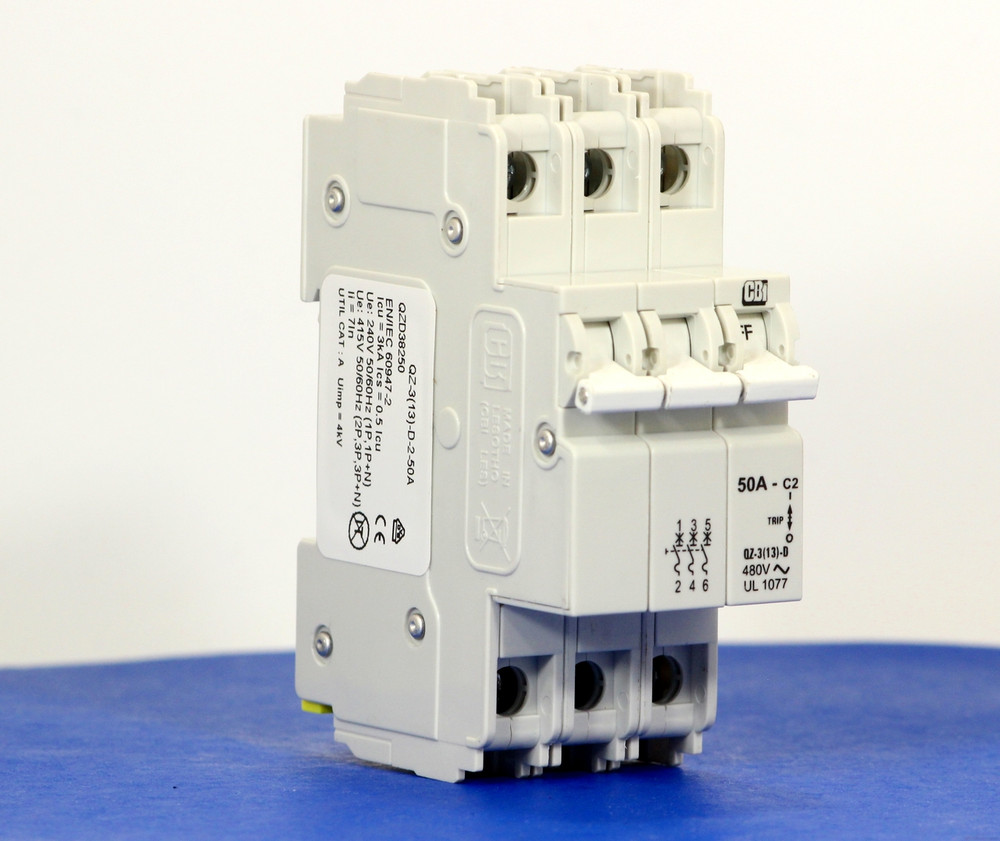 QZD38250 (3 Pole, 50A, 277/480VAC, UL Recognized (UL 1077))