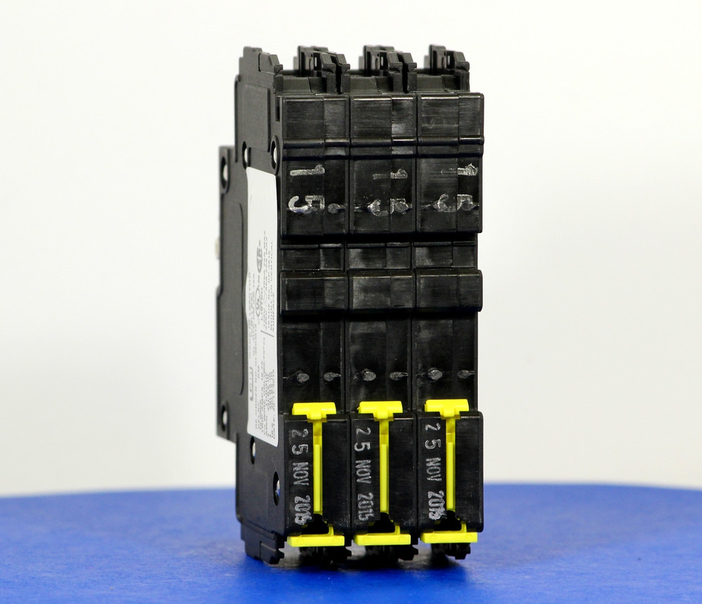 QL38KM15 (3 Pole, 15A, 120/240VAC; 240VAC, UL Listed (UL 489))