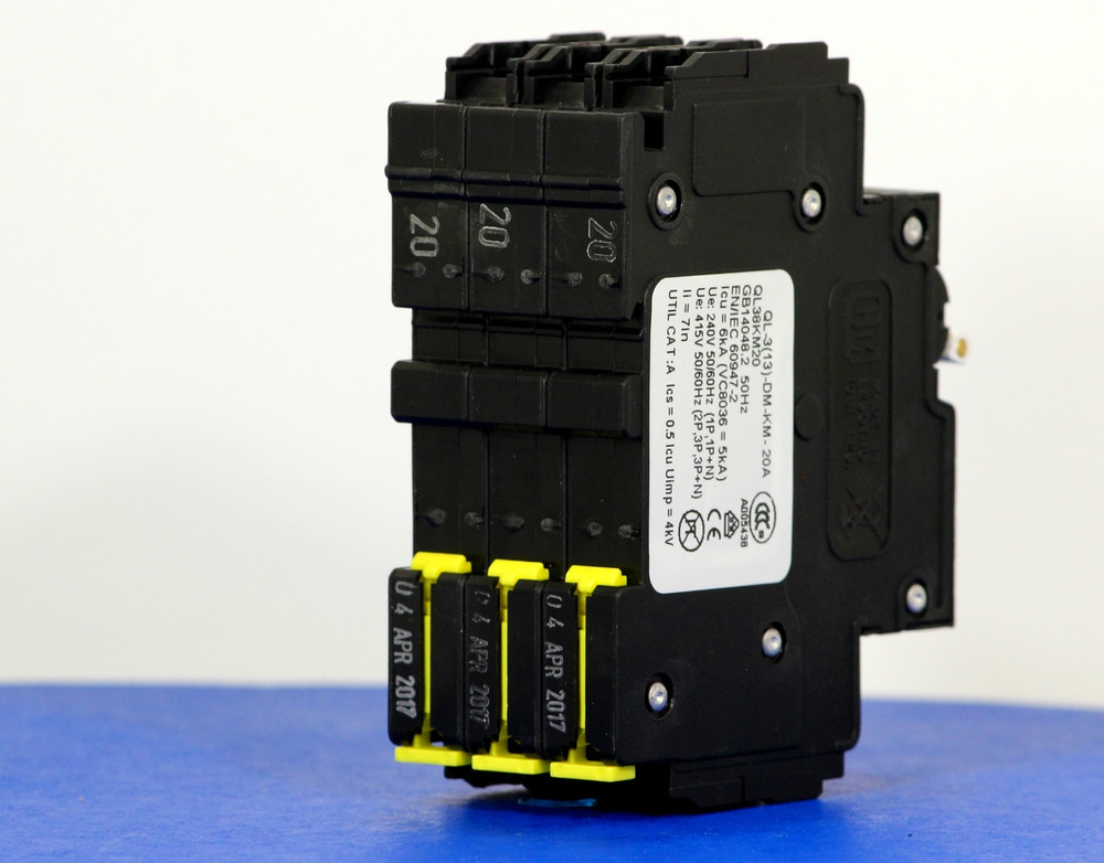 QL38KM20 (3 Pole, 20A, 120/240VAC; 240VAC, UL Listed (UL 489))