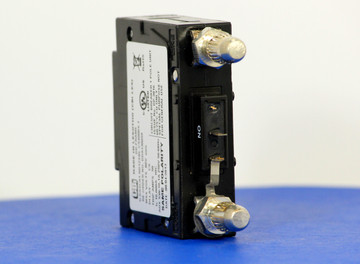 DDA130059 (1 Pole, 40A, 80VDC, Plug-In Terminals, Series Mid-Trip w/alarm, UL Listed (UL 489))