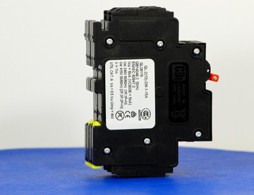 QL28115 (2 Pole, 15A, 120/240VAC; 240VAC, UL Listed (UL 489))