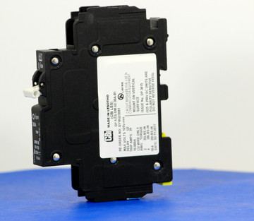 QY18U230B1 (1 Pole, 30A, 125VDC, UL Listed (UL 489))