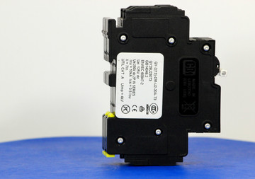 QY29U230T3 (2 Pole, 30A, 250VDC, UL Listed (UL 489))