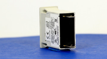 BSBM0007 (1 Pole, 2.5A, 240VAC, Quick Connect, Series Trip, UL Recognized (UL 1077))