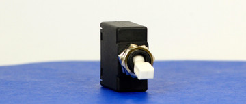 BABC0034 (1 Pole, 20A, 65VDC/240AC, Quick Connect, Series Trip, UL Recognized (UL 1077))