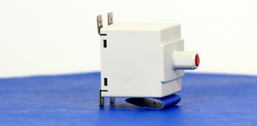 BVBQ0005 (2 Pole, 30A, 65VAC, Quick Connect, Series Trip