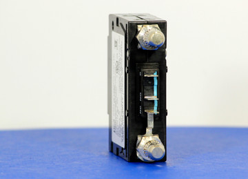 D2ALX20352 (1 Pole, 60A, 80VDC, Plug-In Terminals, Series Mid-Trip w/alarm, UL Listed (UL 489))