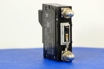 D2ALX20115 (1 Pole, 25A, 80VDC, Plug-In Terminals, Series Mid-Trip w/alarm, UL Listed (UL 489))