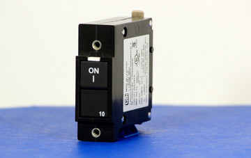 CBSBXQ0016 (1 Pole, 10A, 120VAC, Quick Connect Terminal, Series Trip, UL Listed (UL 489))