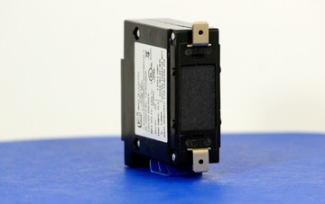 CBSBXQ0016 (1 Pole, 10A, 120VAC, Quick Connect Terminal, Series Trip, UL Listed (UL 489))