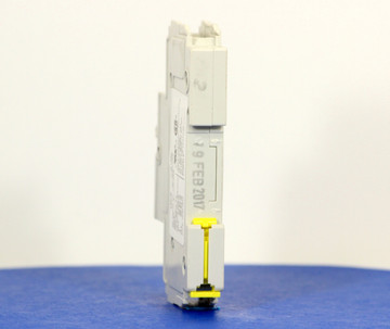 QZD18202 (1 Pole, 2A, 277VAC, UL Recognized (UL 1077))