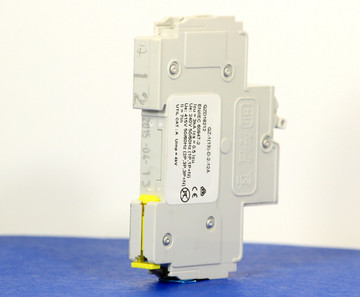 QZD18212 (1 Pole, 12A, 277VAC, UL Recognized (UL 1077))
