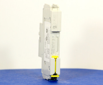QZD18215 (1 Pole, 15A, 277VAC, UL Recognized (UL 1077))