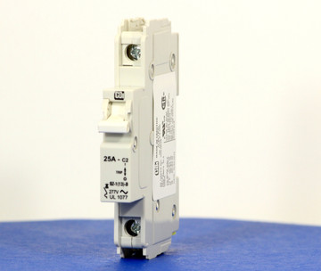 QZD18225 (1 Pole, 25A, 277VAC, UL Recognized (UL 1077))