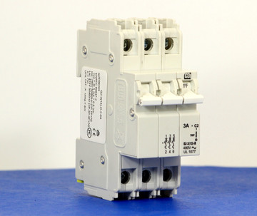 QZD38203 (3 Pole, 3A, 277/480VAC, UL Recognized (UL 1077))