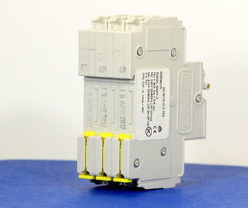 QZD38215 (3 Pole, 15A, 277/480VAC, UL Recognized (UL 1077))