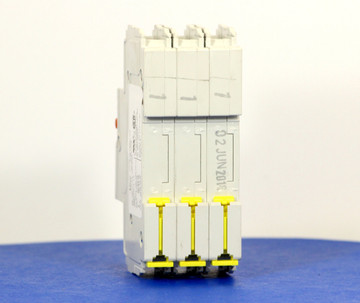 QZD38101 (3 Pole, 1A, 277/480VAC, UL Recognized (UL 1077))