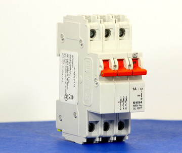 QZD38101 (3 Pole, 1A, 277/480VAC, UL Recognized (UL 1077))