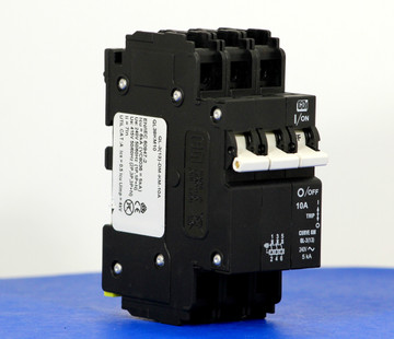 QL38KM10 (3 Pole, 10A, 120/240VAC; 240VAC, UL Listed (UL 489))