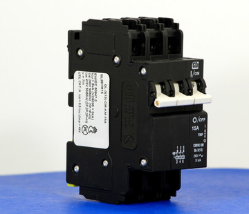 QL38KM15 (3 Pole, 15A, 120/240VAC; 240VAC, UL Listed (UL 489))