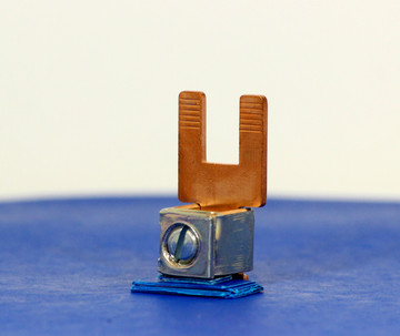 3190530 (2 Pole Copper Bridge, 50 mm² box term, (WG 2/0))