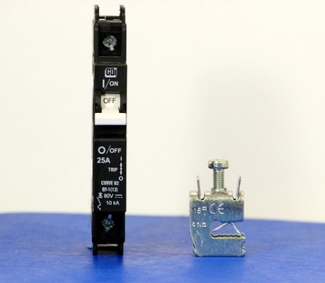 Qkit25A01 (Telecom Kit 3799259200 Breaker + Clamp)