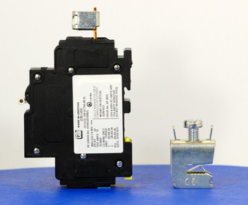 Qkit70A01 (Telecom Kit 3799259000 Breaker + Clamp)
