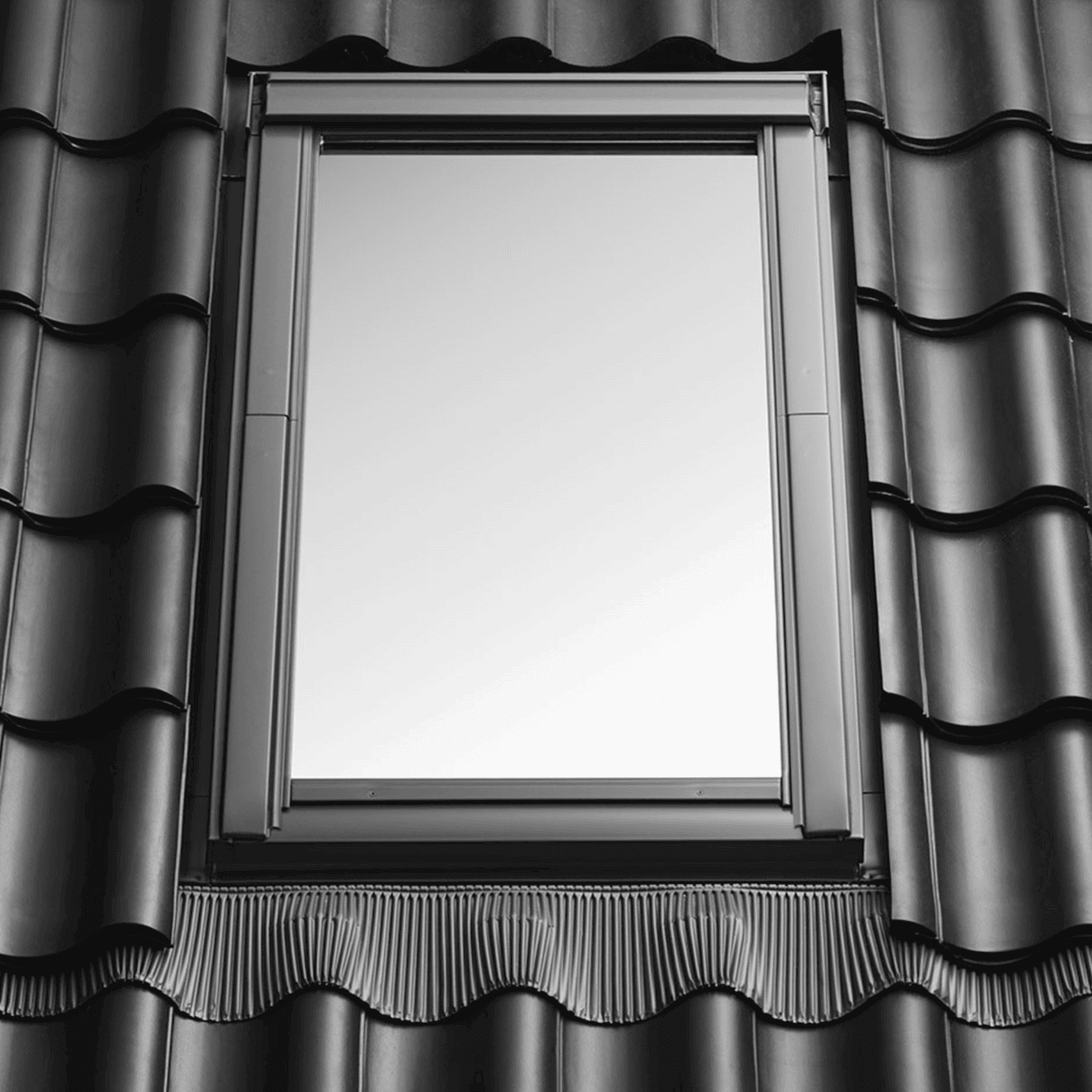 Velux VELUX EDW M06 0000A Flashing Kit for Tile & Metal Roofs – 780 × 1180 mm 