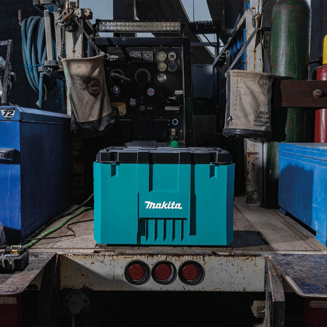 Makita MAKTRAK™ X-Large Extension Tool Box T-90021 - 45kg Capacity Modular Storage 