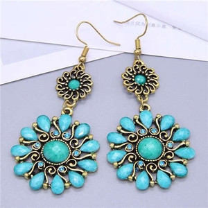 Vintage Royal Fashion Resin and Rhinestone Flower Design Women Dangle Earrings - Teal A392-fear7529
