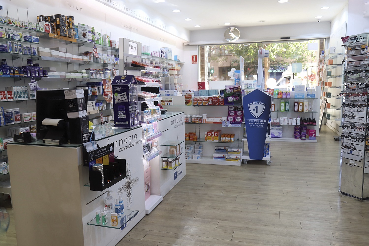 imagen 5 farmacia casa doumecq