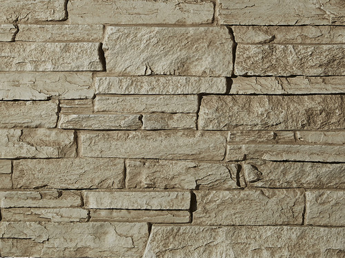 Detailed view of Fargo Dry Stack Faux Stone Panel