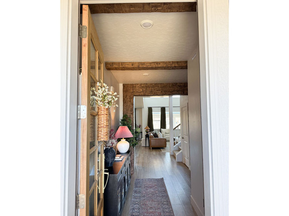 Old Tuscan Beams in Cappuccino