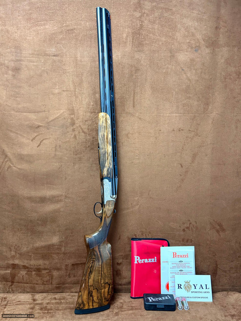 Perazzi MX2000/3 29.5" 3 notch adjustable rib and Spectacular upgraded wood!