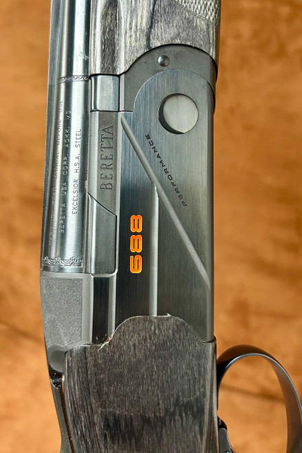 Beretta 688 Sporting Showroom Demo Discounted 12GA 30" Left Handed | 25070058Y Beretta 688 Sporting Showroom Demo Discounted 12GA 30" Left Handed | 25070058Y