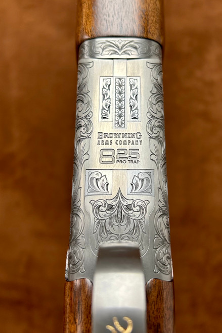 Browning 825 Golden Clays Pro Trap Adjustable Comb 12GA 32" | 26040117