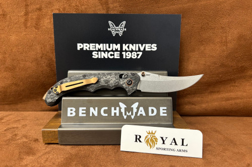 Benchmade 865-02 Mini Bedlam® AXIS® Folding Knife | S90V Scimitar | Marbled Carbon Fiber