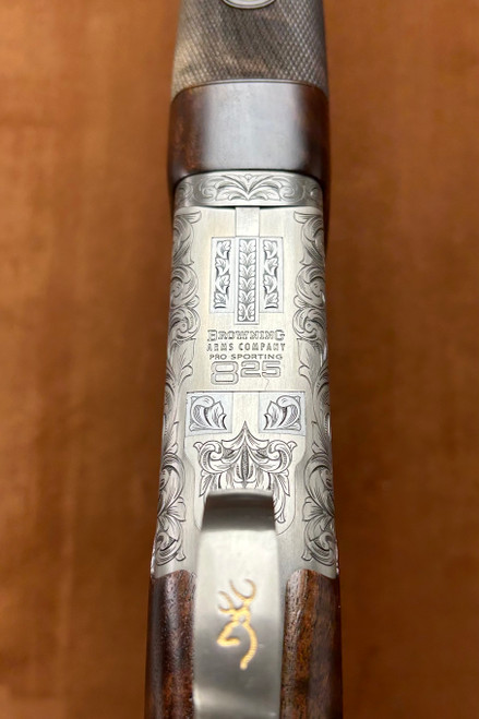 Browning Citori 825 Sporting Adjustable 12GA 32" | 26060084