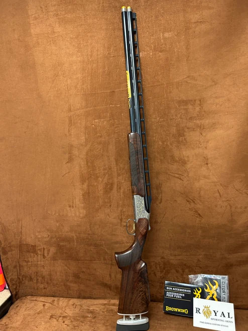 Browning 825 Golden Clays Adjustable Comb and Gracoil Trap 12GA 32" | 26090002