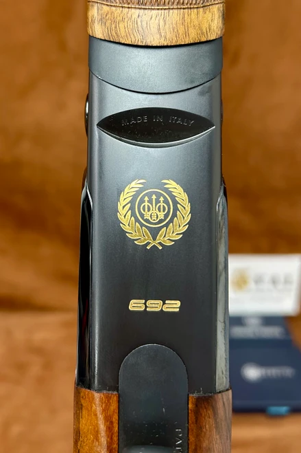 Beretta 692 B-Fast Sporting Black Carbon Edition 12GA 32" | 692 elite