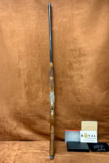 Caesar Guerini Invictus 3 Sporting Adjustable 12GA 32" | 26080045