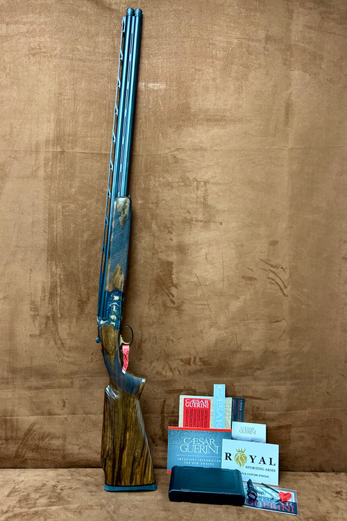 Caesar Guerini Invictus III Ascent Limited 12GA 32" | 26060030