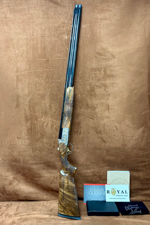 Caesar Guerini Invictus 3 Sporting Adjustable 12GA 32" | 26080045