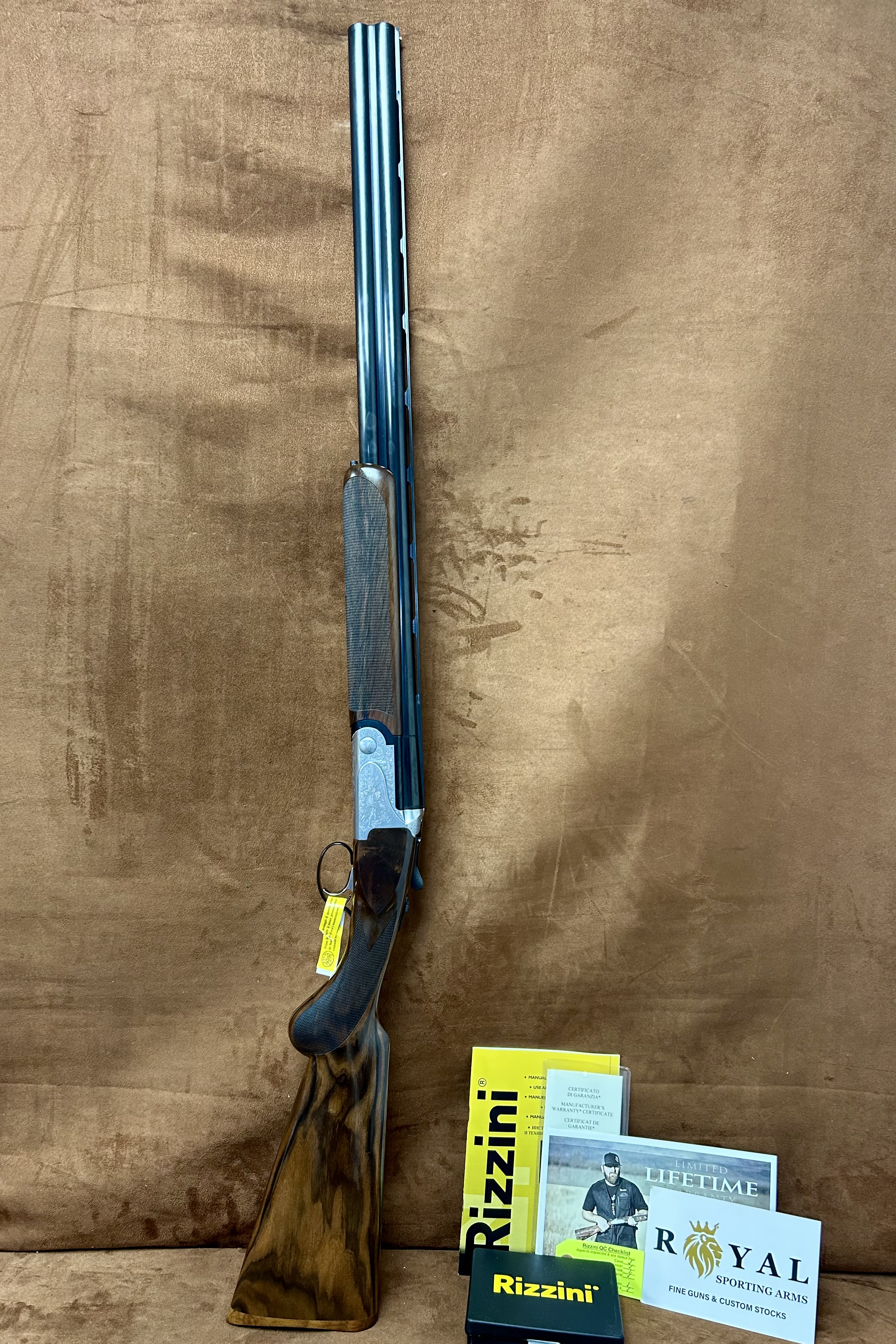 veitchii auburn  AR ベイチー アーバンリバー 株分 Rizzini Aurum EVO 12GA 28