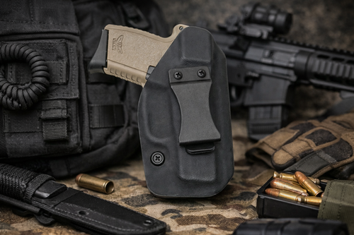 STS Concealment IWB Kydex holster for SCCY CPX-1 & CPX-2 Gen 3 with rail in carbon fiber finish.