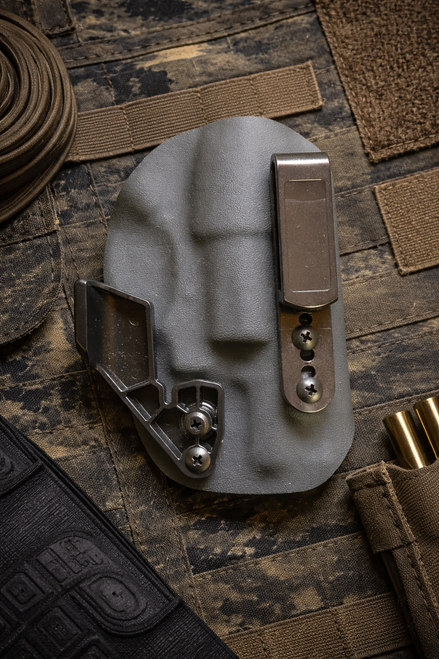 Taurus 85 2 inch revolver tuckable IWB Kydex holster with adjustable clip